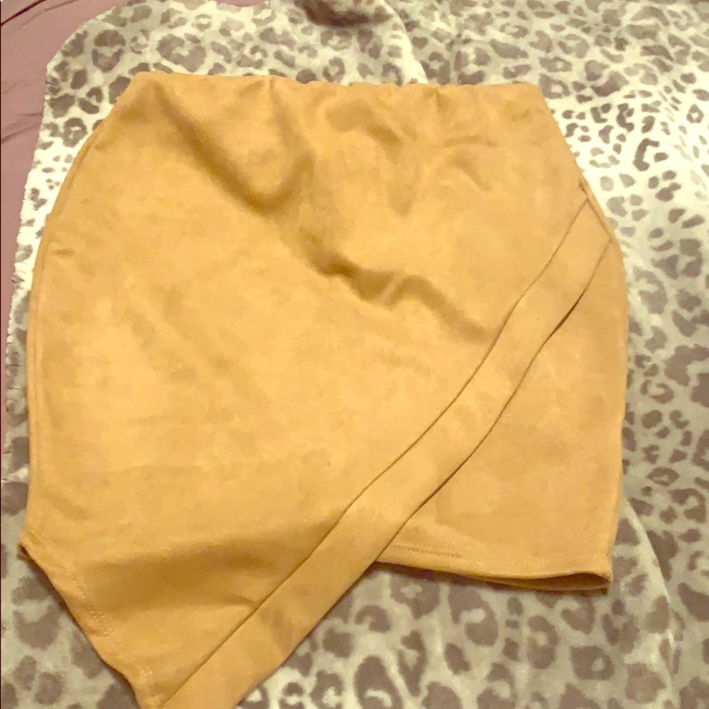 Size M Mini Skirt